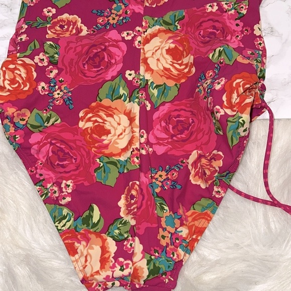 Skinny Dippers Floral One-Piece Swimsuit size large - Picture 6 of 9